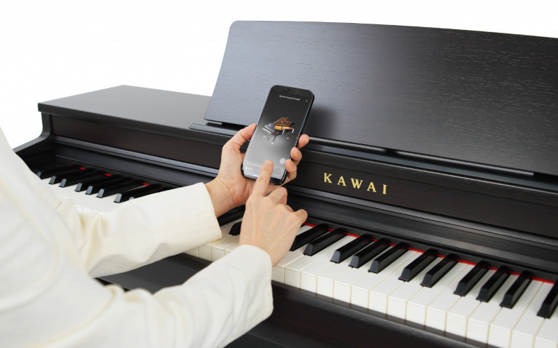 Piano KAWAI CN201R
